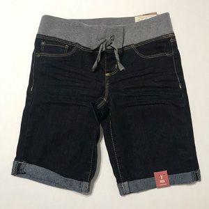 Arizona Jean Co Bermuda Shorts NWT